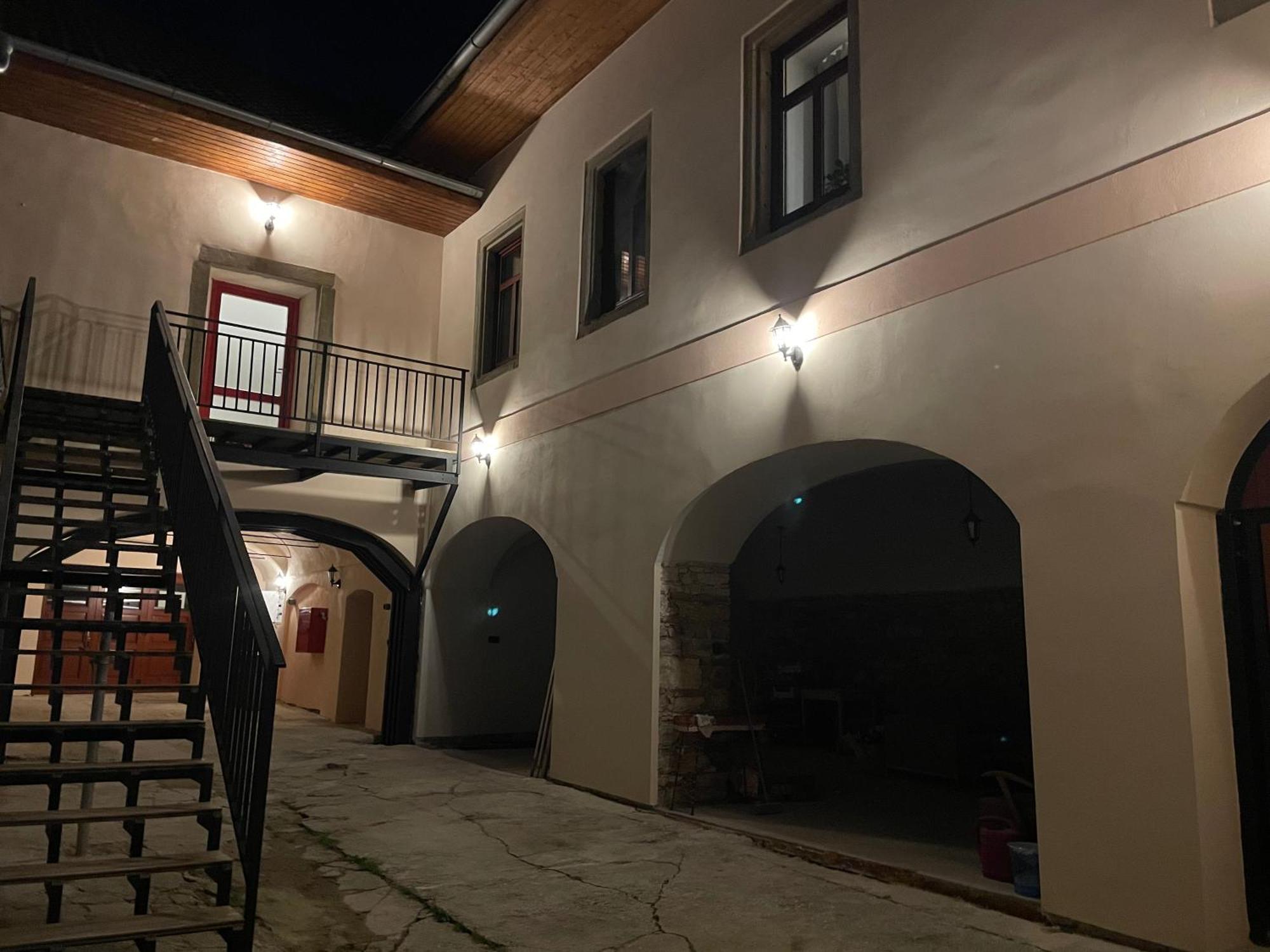 Alipoint Apartments Спишске-Подградье Экстерьер фото
